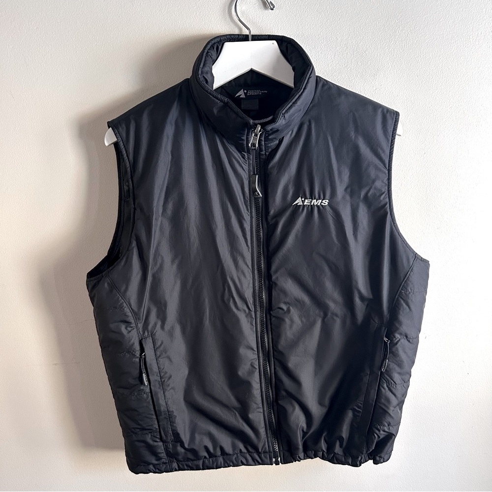 Eastern Mountain Sports ~ EMS Men’s Black Primaloft Insulated Vest in size Small